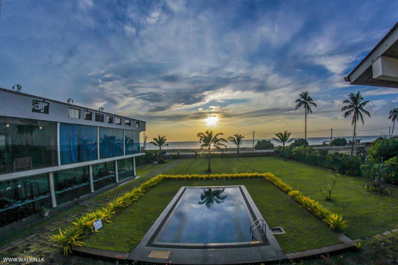 Hotel Calypso Sunset Iranawila Exteriér fotografie