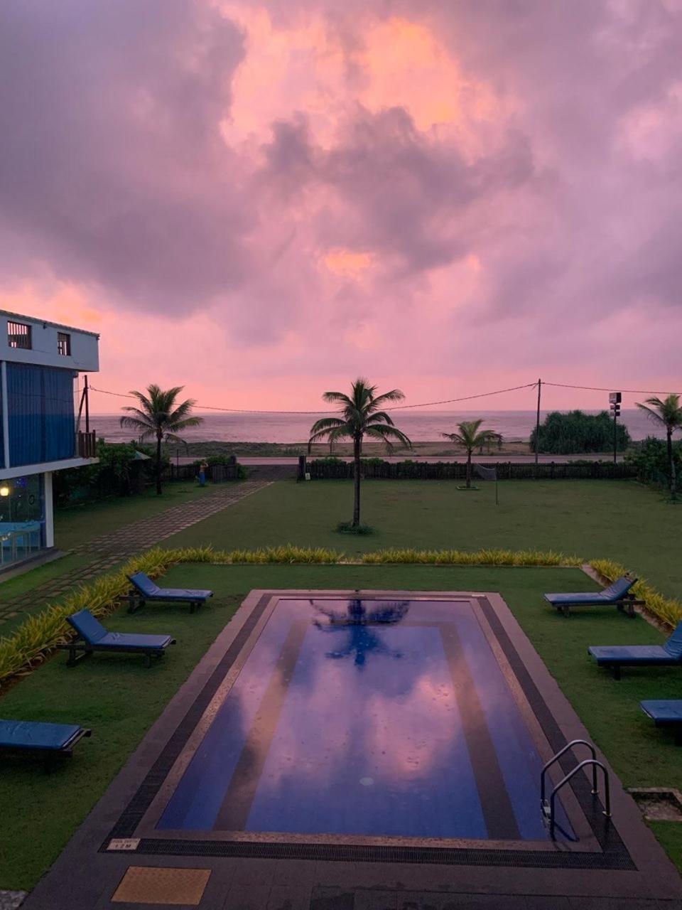 Hotel Calypso Sunset Iranawila Exteriér fotografie